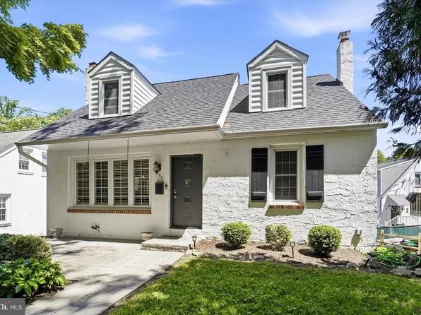 103 W 8th St, Media, PA 19063