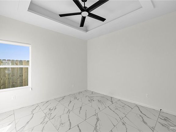3rd image of 1317 N Aryana Ave