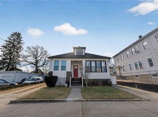 33 Prudence Ave, Providence, RI 02909