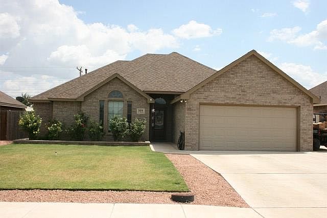 1st image of 1404 E Pecan Ave