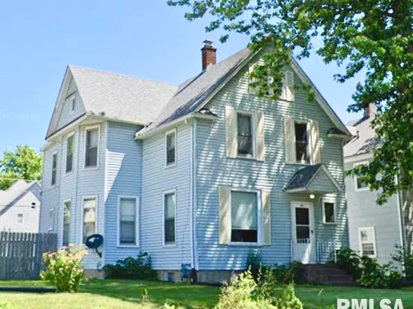1611 12th Ave, Moline, IL 61265
