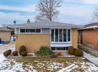 8624 S Kimbark Ave, Chicago, IL 60619