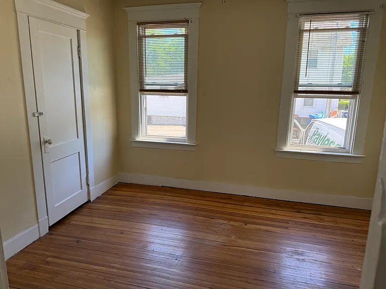 815 Campbell Ave #1 — Photo 16
