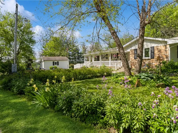 3068 Pierce St, Saint Charles, IA 50240