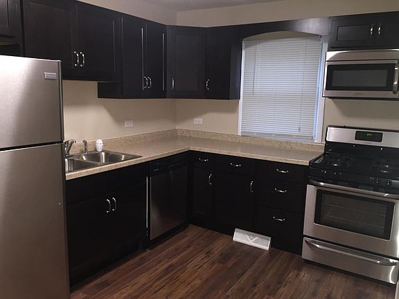 3rd image of 344 N Elmwood Ave