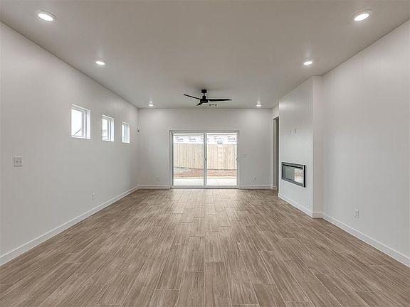 3rd image of 4112 NW 180th St
