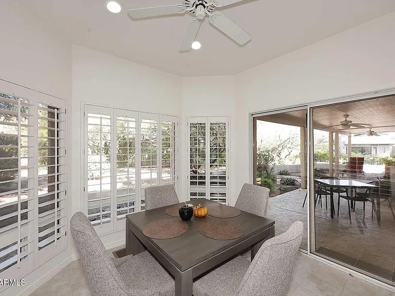 18510 E Leather Ln — Photo 19