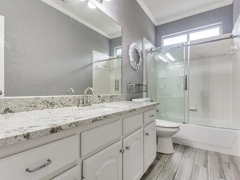 405 Parkshire Dr — Photo 17
