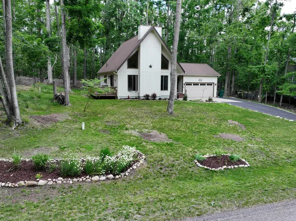 944 Snowmoon Ct, Gaylord, MI 49735