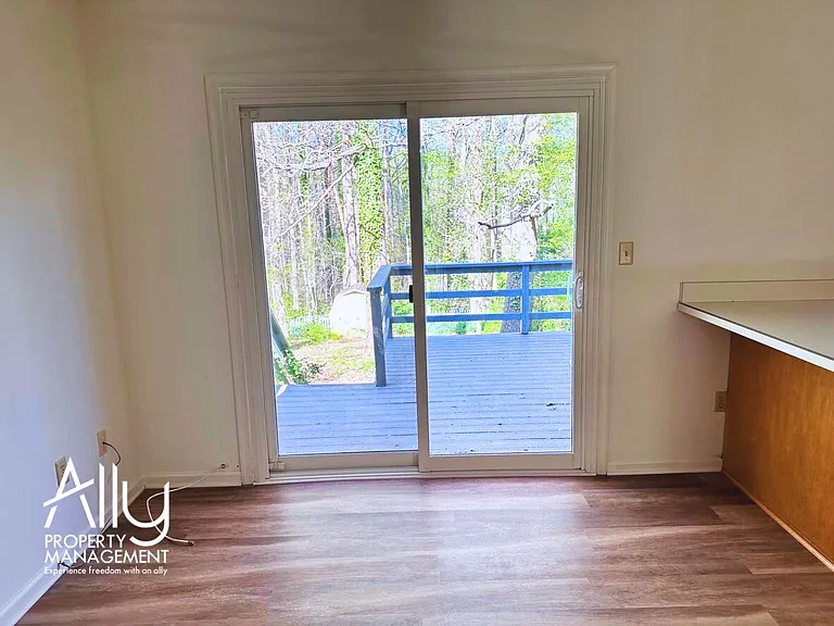 1515 Westfield Ct #1 — Photo 6