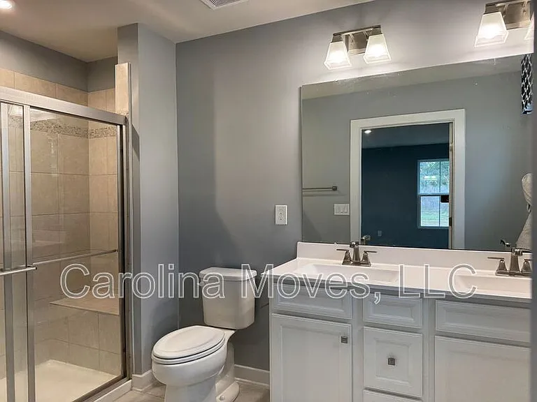 102 Stockland Trl — Photo 11
