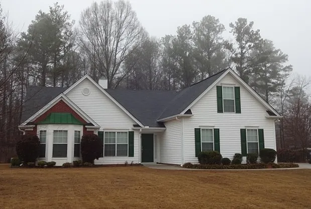 256 Sandstone Dr — Photo 1