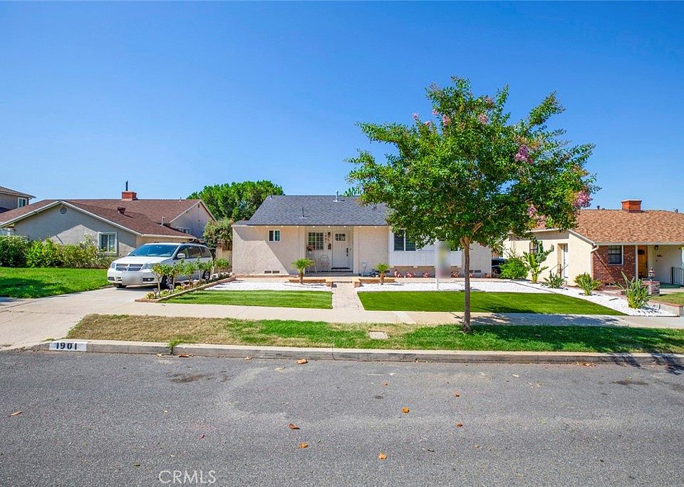 1901 Richard St, Burbank, CA 91504 | MLS #GD23158732 | Zillow