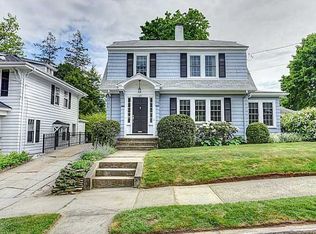 47 Fosdyke St, Providence, RI 02906