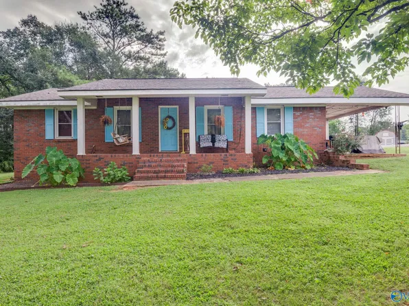 25434 Vaughn St, Elkmont, AL 35620