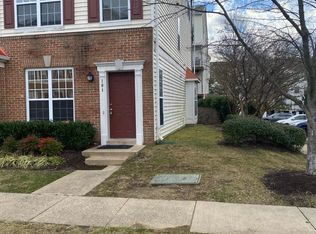 2490 Quick St APT 101, Herndon, VA 20171
