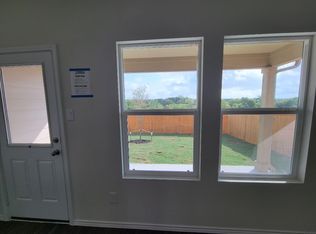 466 Euclid Ln, Uhland, TX 78640