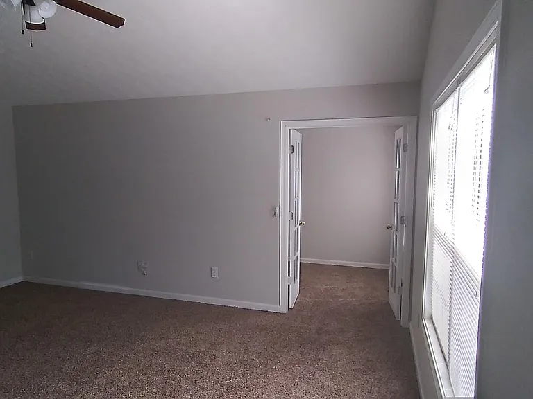 4240 Bradstone Trce — Photo 10
