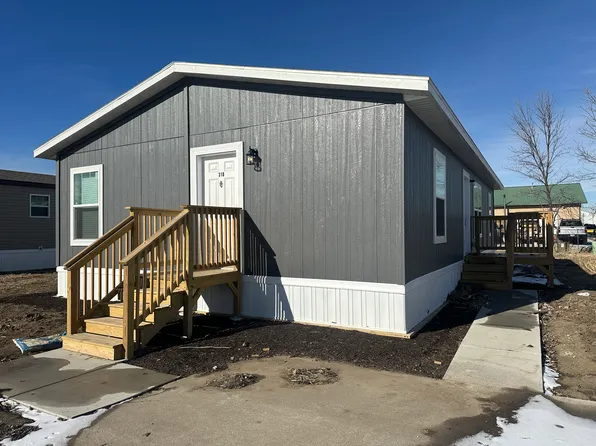 310 E 36th Pl, Bellevue, NE 68005