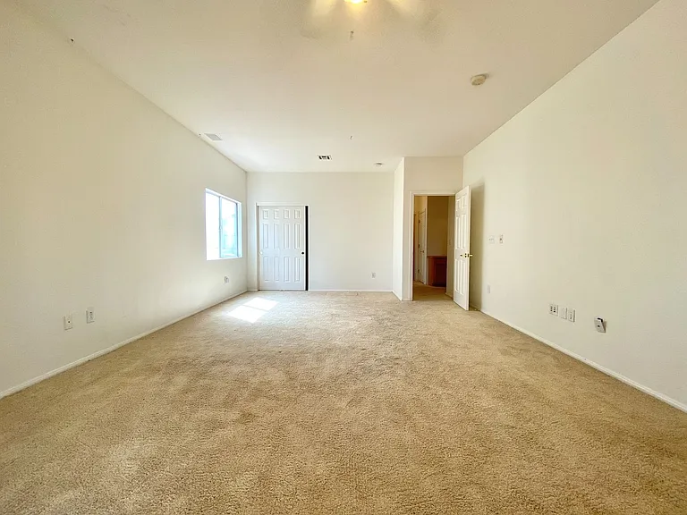 48 Vallejo Verde St — Photo 13