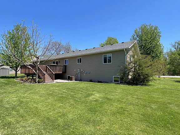 4th image of 4806 22nd St NE