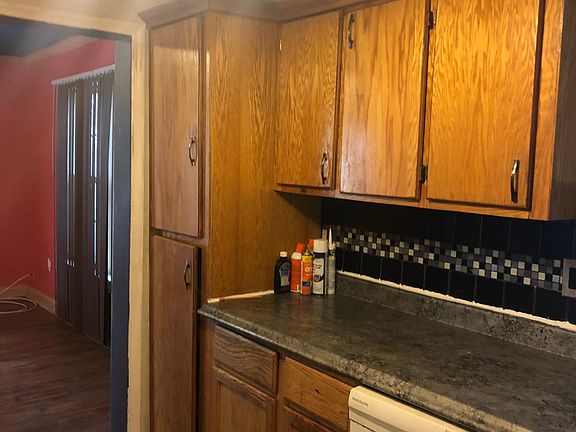 4th image of 2635 Madden Dr