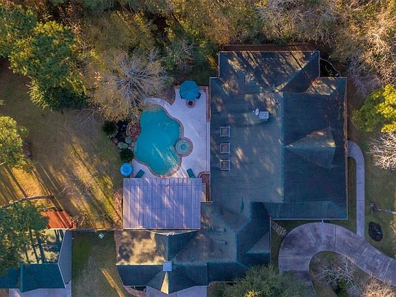 3rd image of 33211 Windcrest Estates Blvd