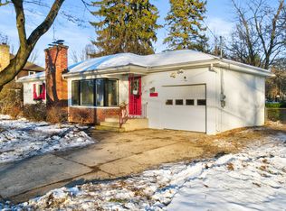 478 Fairfield Ave NW, Grand Rapids, MI 49504