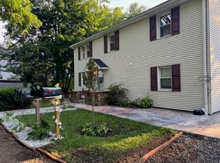 3 Alpaugh Ln #A, Lebanon, NJ 08833