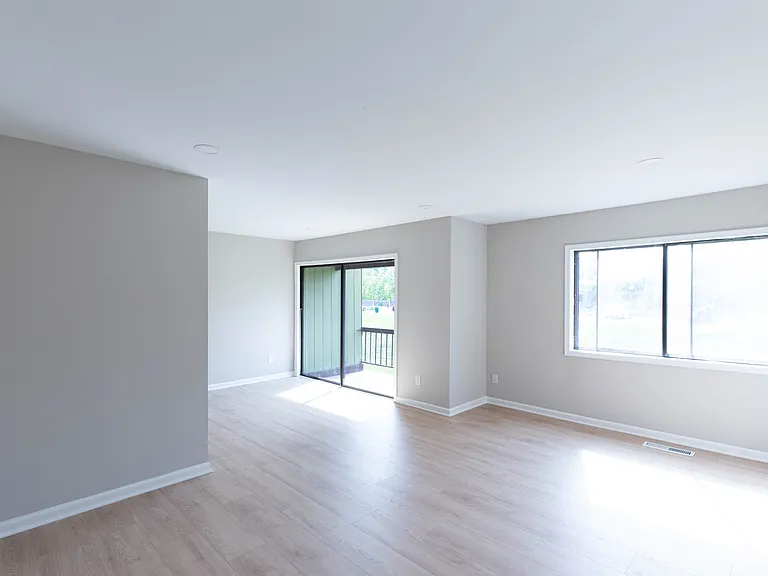 7914 Towerbell Ct — Photo 16