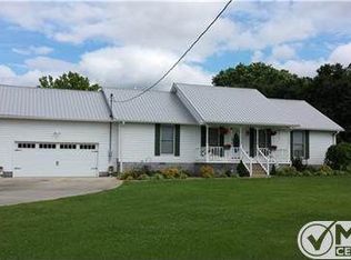 22 Royal Oak Dr, Winchester, TN 37398