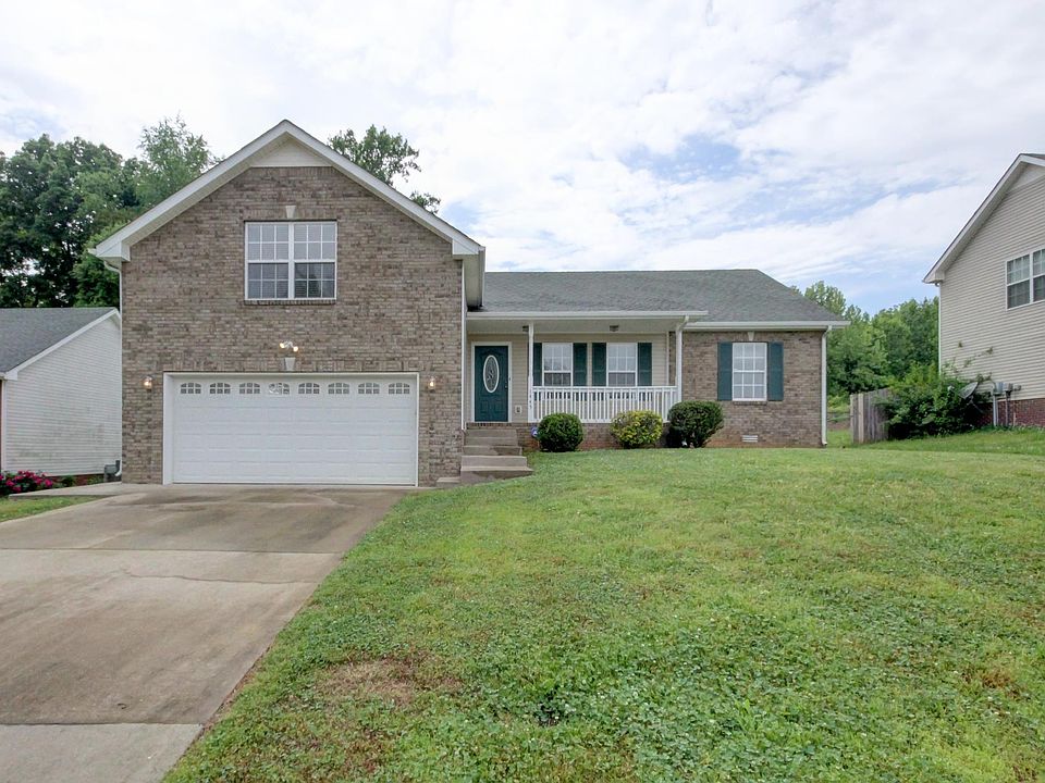 1st image of 1445 Cedar Springs Cir