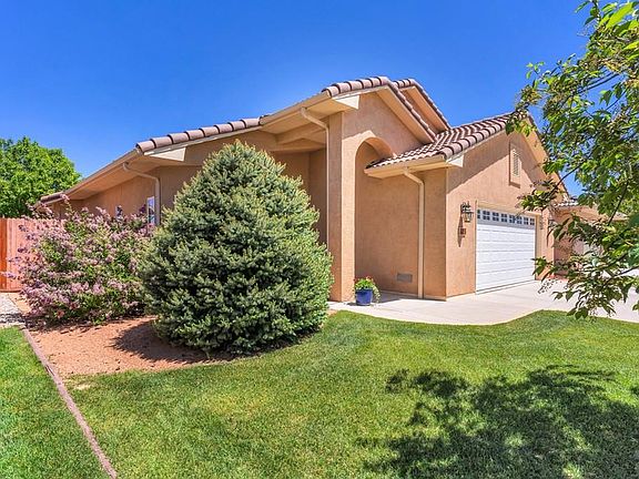 5th image of 5115 Almondcrest Dr