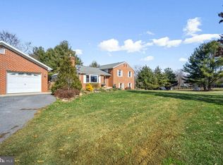 38367 Stevens Rd, Lovettsville, VA 20180