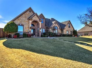 2904 Canyon Creek Dr, Sherman, TX 75092