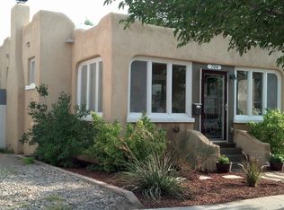 704 Slate Ave NW, Albuquerque, NM 87102