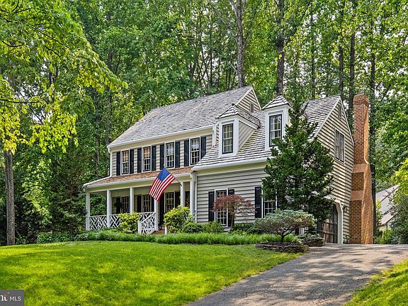 2nd image of 6473 Loudoun Ct