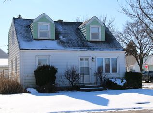 1833 W Oklahoma Ave, Milwaukee, WI 53215