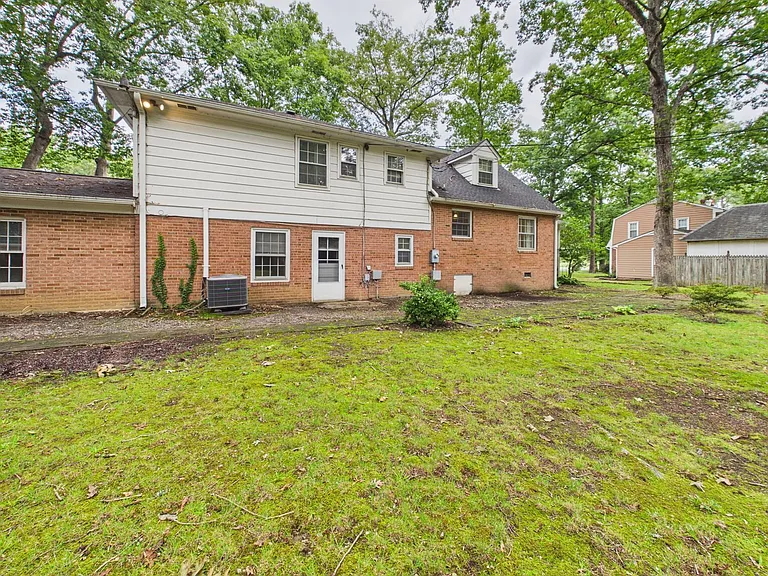 9321 W Huguenot Rd — Photo 29