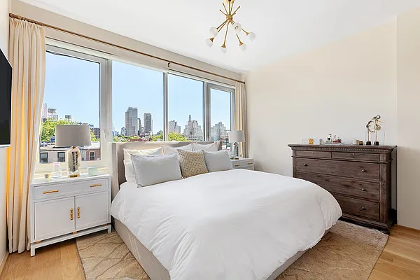 Sold by Compass | media 6