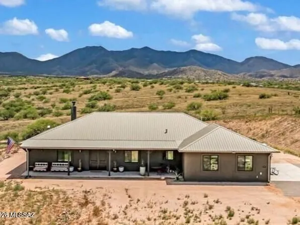 1564 S Flores Ln, Benson, AZ 85602