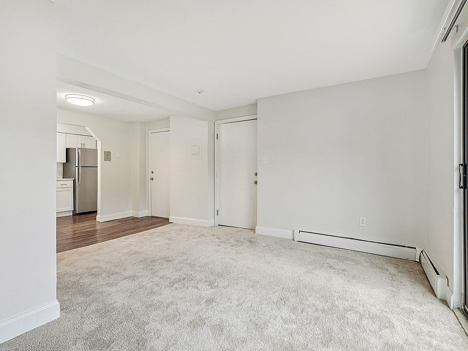 7-web-or-mls-Park St-S1807-007