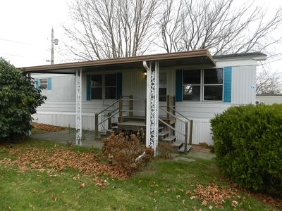 6 Debra Dr, Portsmouth, RI, 02871