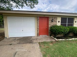 109 Ramada Ave #A2, Joshua, TX 76058