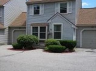3 Larson Dr, Hampstead, NH 03841