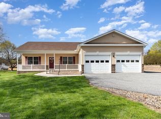 7016 Sandy Hollow Rd, Harrisburg, PA 17112