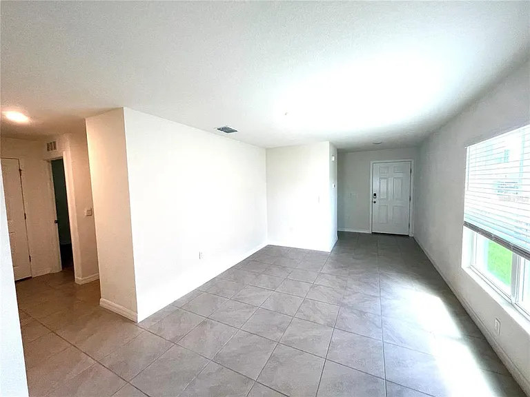 590 Sunlit Coral St — Photo 10