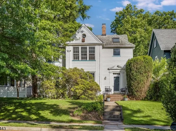 305 Mortimer Ave, Rutherford Boro, NJ 07070