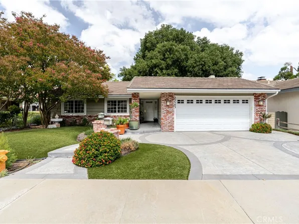 23543 Heather Knolls Pl, Santa Clarita, CA 91321