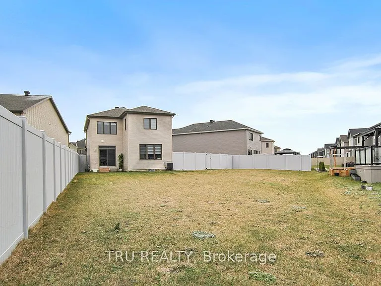 731 Brittanic Rd — Photo 37